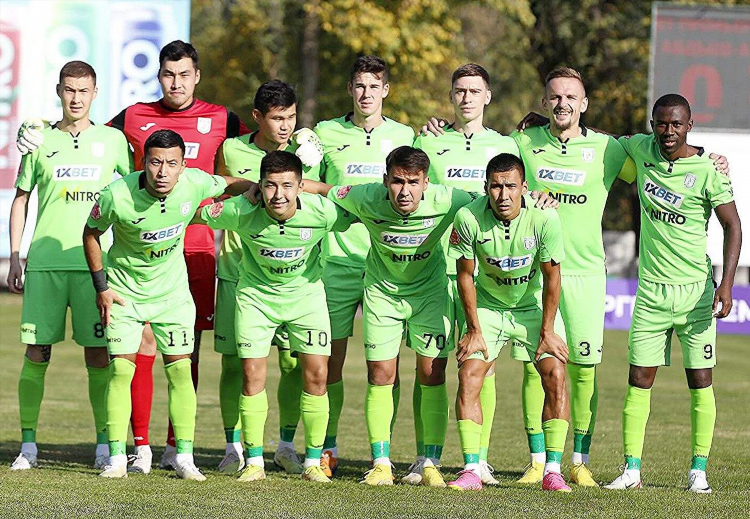 Футбол расписание матчей на завтра